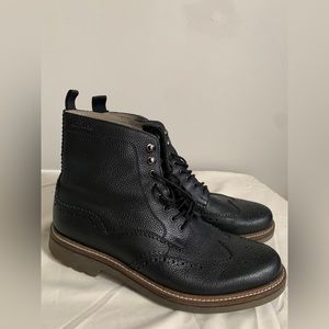 Mens Clark’s size 11